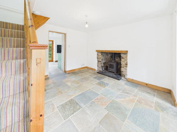 Penpraze, TR16 - Character Cottage in Prime Coastal Location – No Onward Chain photo 4