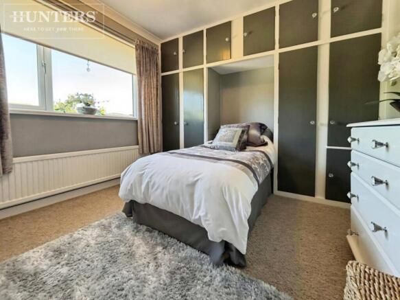 3 bed Detached Bungalow for sale Image 10