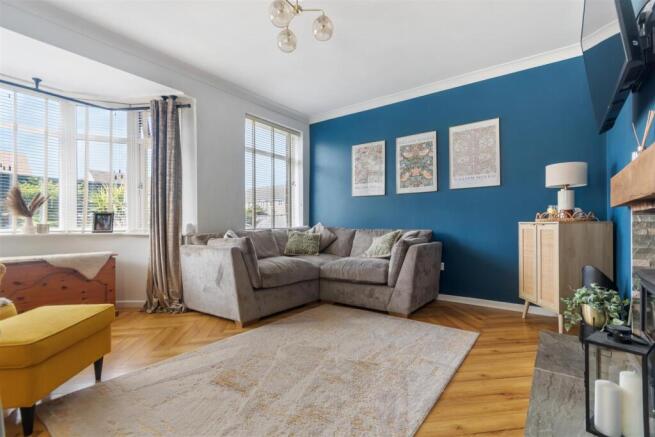 3 bed End of Terrace for sale Image 4