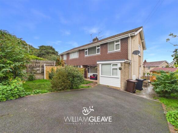 3-bed semi-detached on York Road, Colwyn Bay, LL29, £255,000