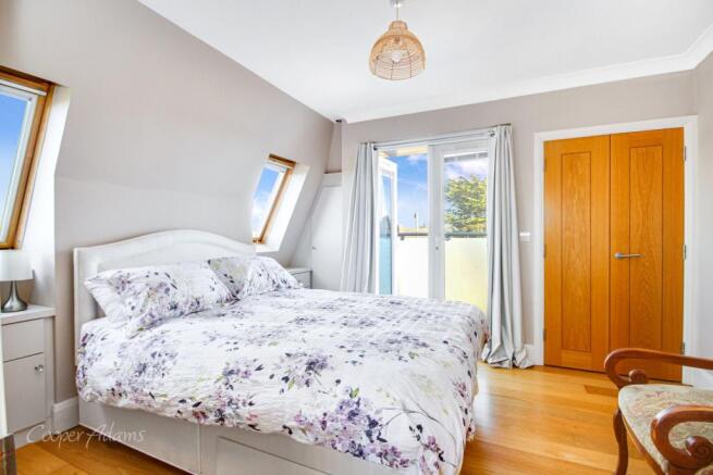Upstairs Bedroom 2
