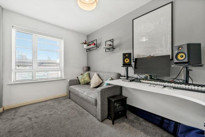 Photo 13