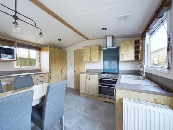 Open Plan Kitchen/Reception Room