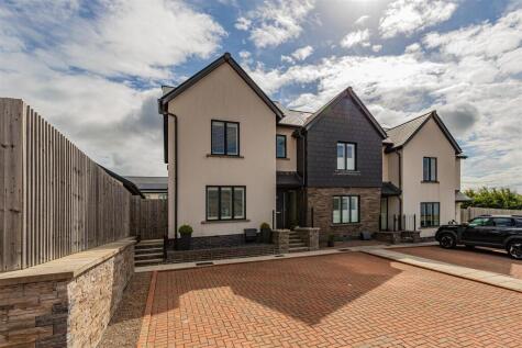 Court Close, Bonvilston, Cardiff