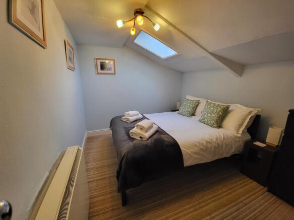 3 bed Cottage for sale Image 7