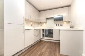 Flat 7, 31 39 Barton House, Kingston Hill, Kingston Upon Thames KT2 7BH