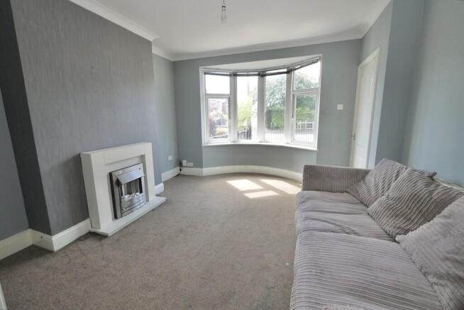 3 bed Semi-Detached for sale Image 4