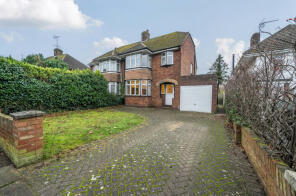 42, First Avenue, Dunstable LU6 3AL