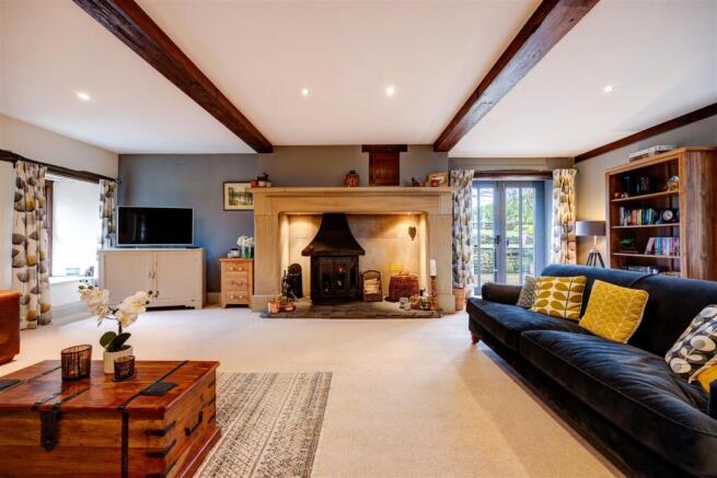 4 bed Barn Conversion for sale Image 12