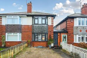 31, Greenfields Avenue, Harrogate HG2 7BN