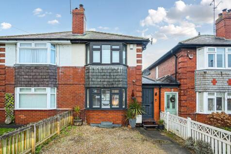 Greenfields Avenue, Harrogate, HG2