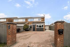 11, Stirling Close, Caversham, Reading RG4 6SH