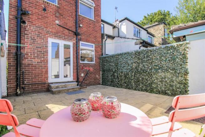 2 bed Semi-Detached for sale Image 10