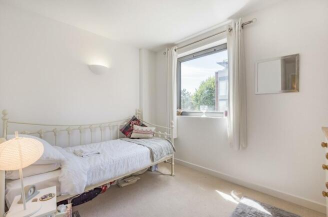 bedroom 2 furniture.jpg