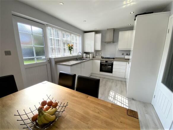 Dining Kitchen