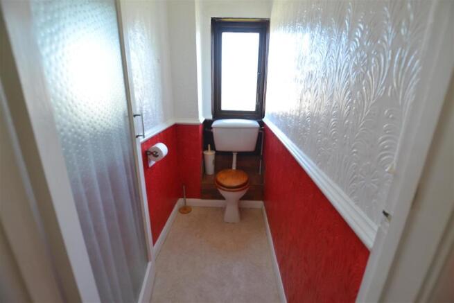Toilet.JPG