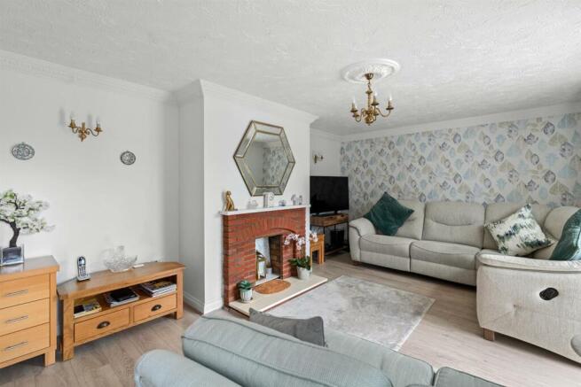 17-SidellClose-020.jpg