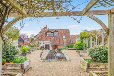 Dollicott, Haddenham