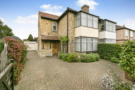 Burgoyne Road, Sunbury-on-Thames, Surrey, TW16