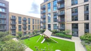 Flat 14, Azure Apartments, Dragonfly Walk, London N4 2WS