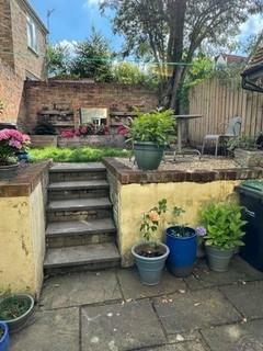 Dolphon Street garden.jpg