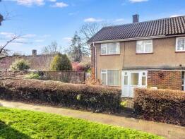 215, The Birches, Three Bridges, Crawley RH10 1SA