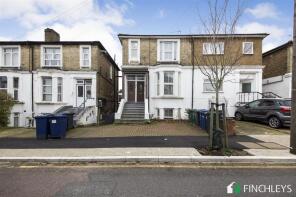 28b, Lichfield Grove, Finchley, London N3 2JP