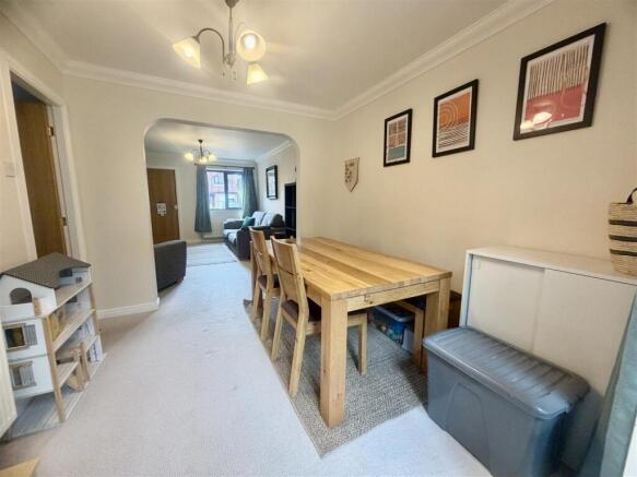 3 bed Detached for sale Image 11
