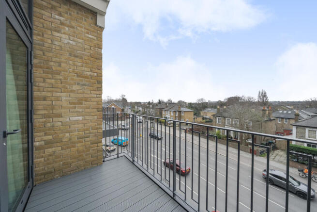 1395141-10-694ac8...