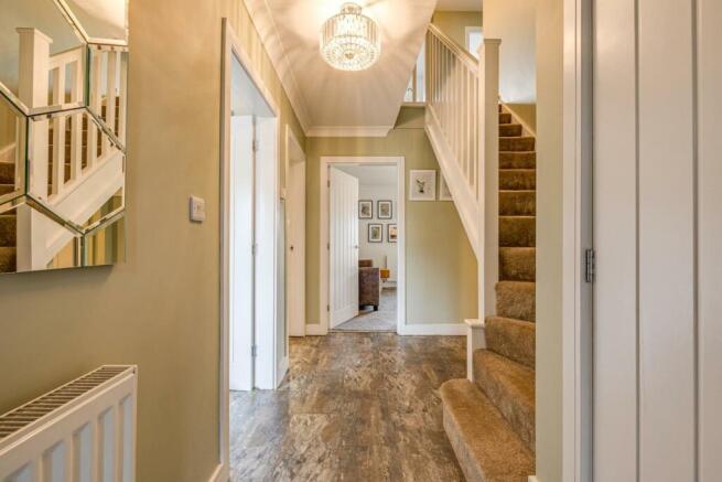 4J6A2410HDRDoultonClose.Resized.jpg