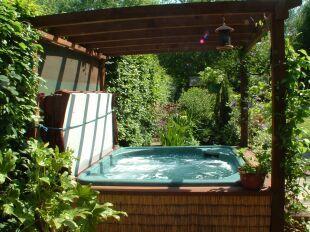 Jacuzzi