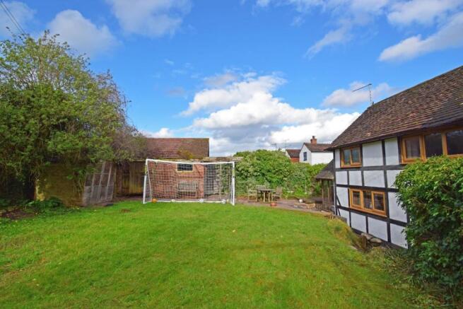 Greensleeves, garden side a new.jpg