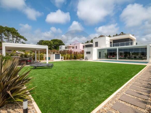 villa in Nadadouro