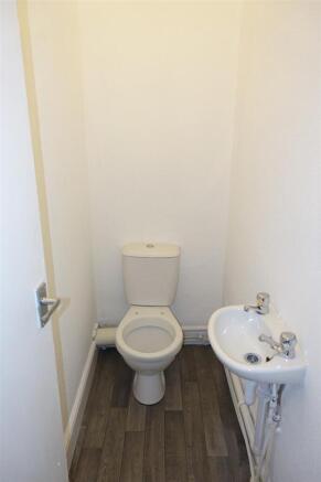 3 bed Terraced to rent Image 11