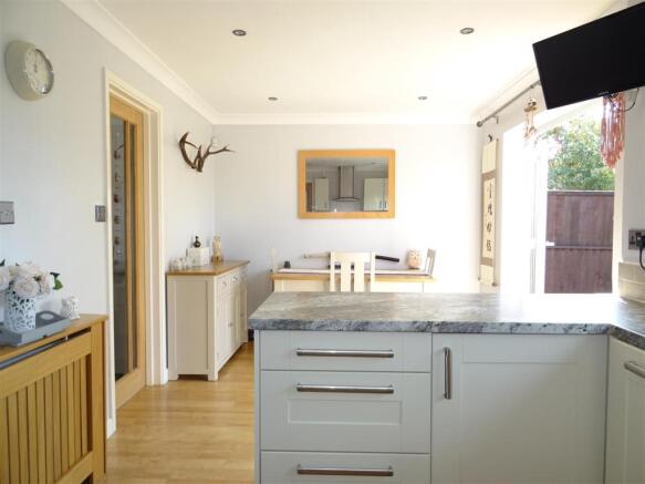 Dining Kitchen