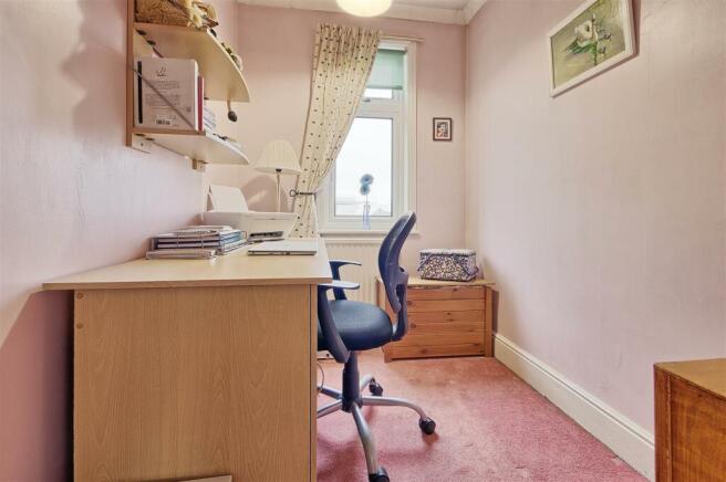 Bedroom 3.jpg