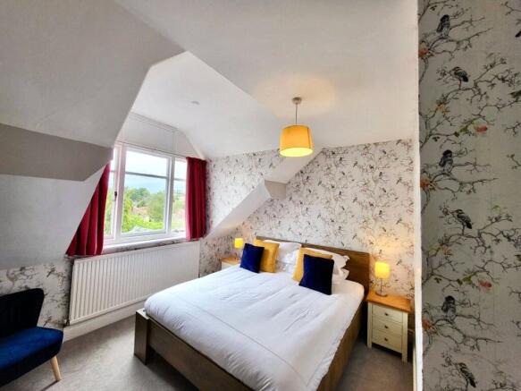 10 bed Semi-Detached for sale Image 9
