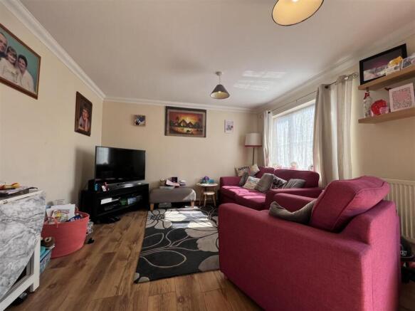Aberdare Close, Ipswich photo 4