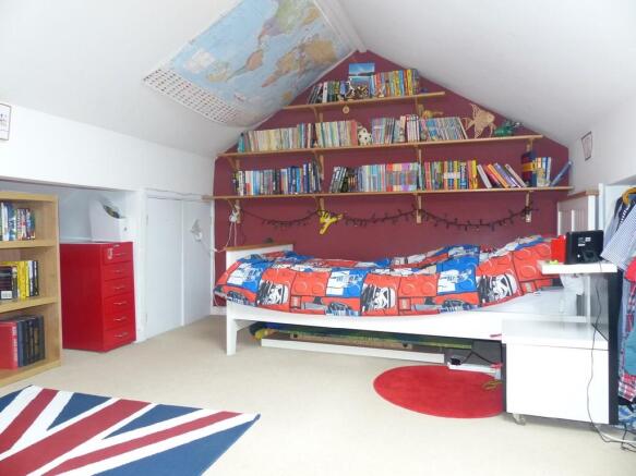 Photo 8