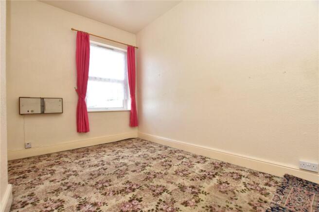 3 bed Terraced for sale Image 11