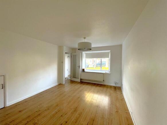 Sitting Room 2.jpg