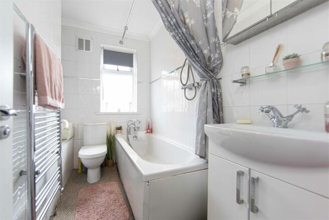 First Floor Bathroom