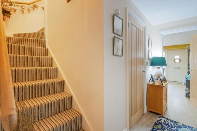 2 bed Town House for sale Image 10