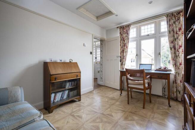 Photo 6