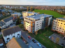 Apt 38, Penshurst House, Groombridge Avenue, Eastbourne BN22 7FG