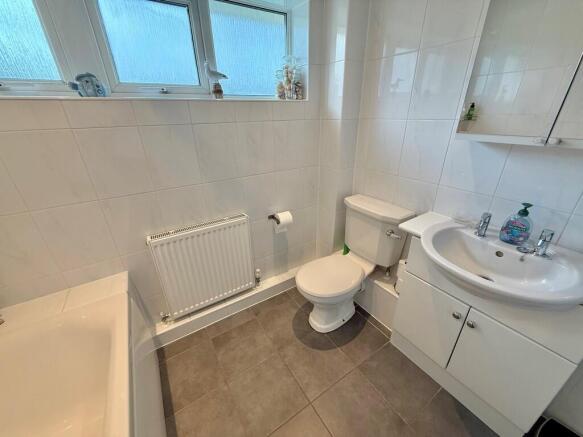 121 Mallon Dene B...