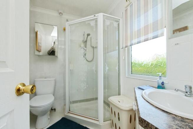 2 bed Park Home for sale Image 12