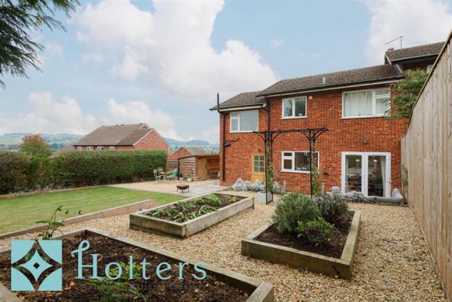 Rear Garden 8.jpg