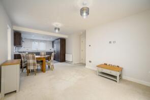 25, Croll Gardens, Perth PH1 0AD
