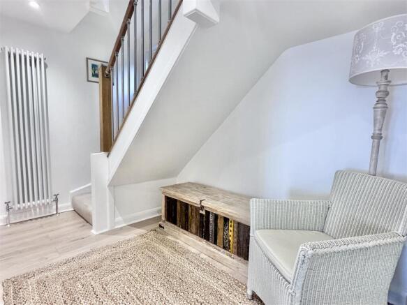 REAR HALLWAY